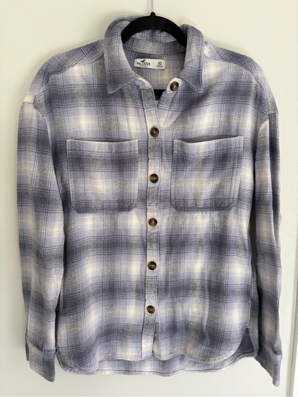 Hollister Heavyweight Button Up Plaid Flannel Shirt with Pockets- NWT